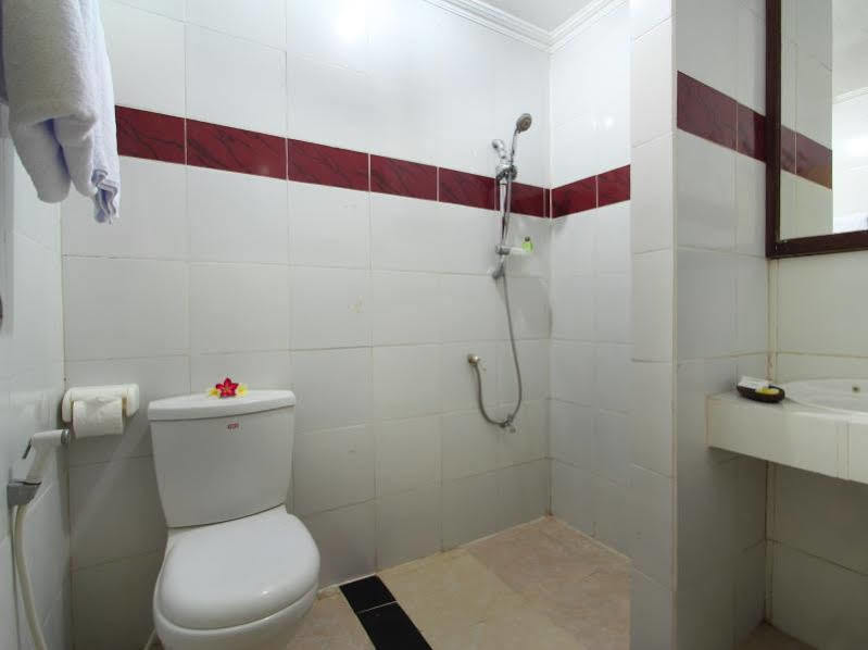 Jimbaran Lestari Hotel & Residence - Spa Dış mekan fotoğraf