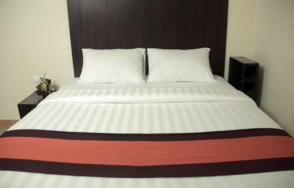 Jimbaran Lestari Hotel & Residence - Spa Dış mekan fotoğraf